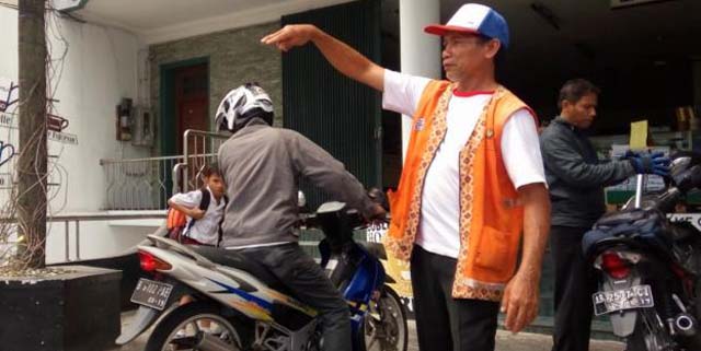 tukangparkirhaji